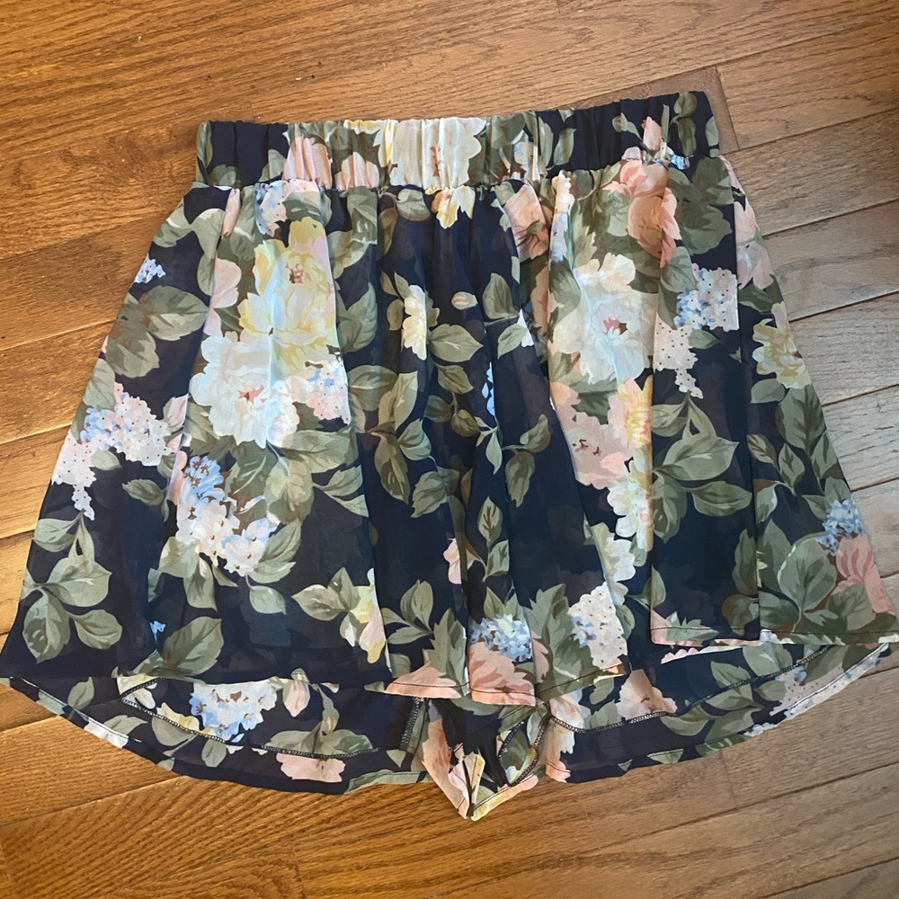SMYM Carlos Shorts